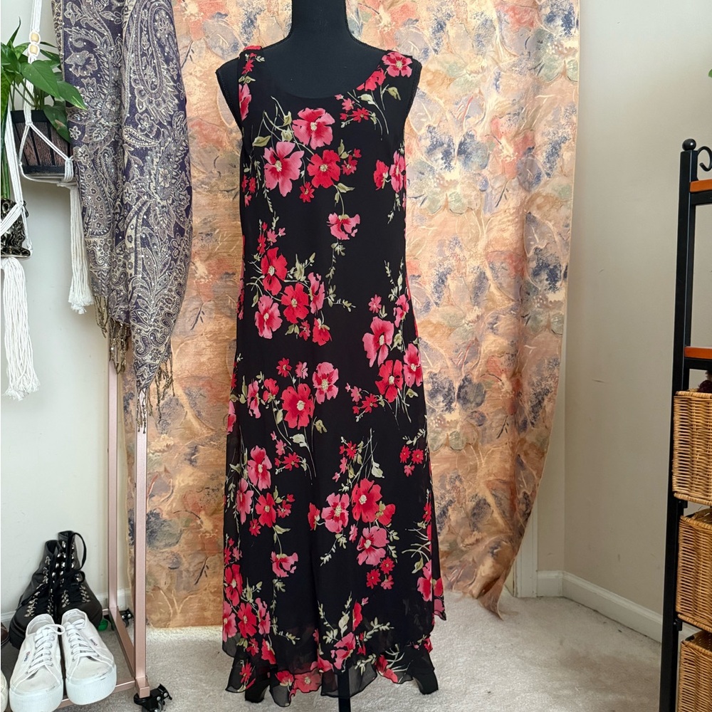 Studio I Black and Red Floral Maxi Dress